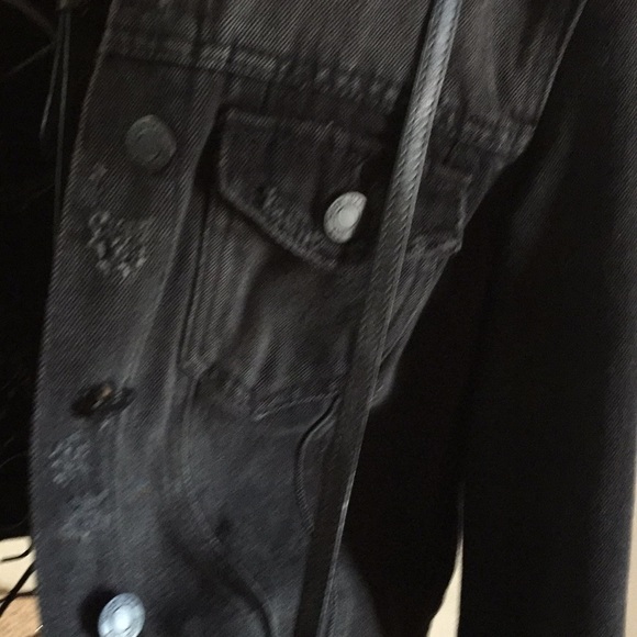 Black denim jacket - Picture 3 of 7